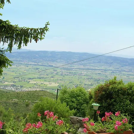 Holiday Home In Umbria With Panoramic Views Apartamento